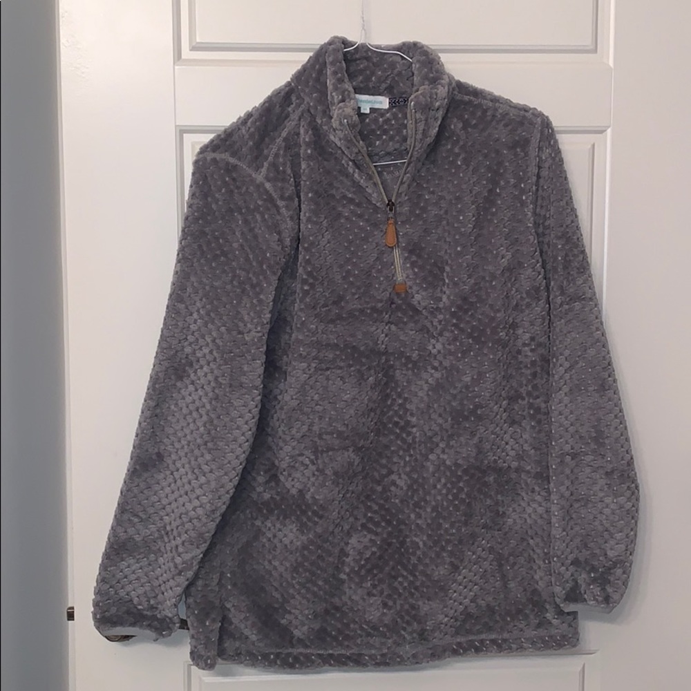 Mint Julep boutique quarter zip